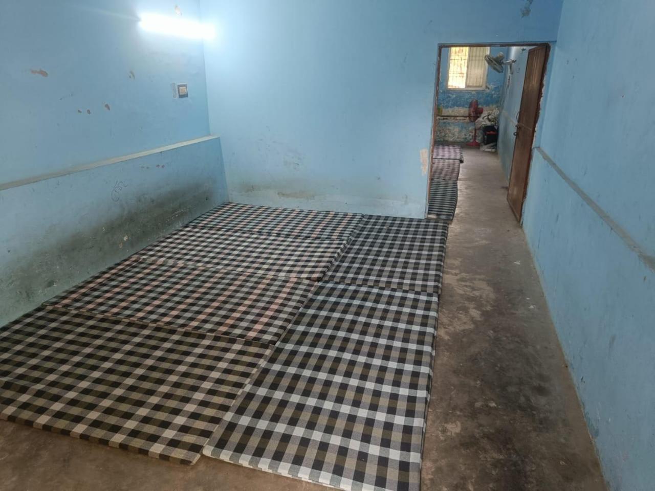 Hostel Shri Annapurna Dormitory Rāmnagar Exterior foto